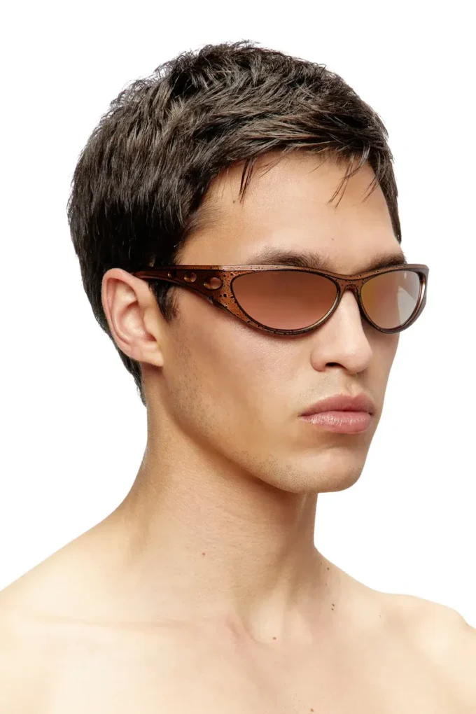 0dl3004u Cat-eye style sunglasses