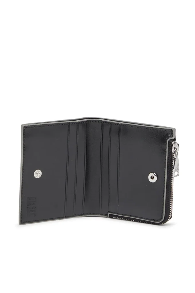 1dr bi fold zip l Bi-fold card holder in mirrored leather