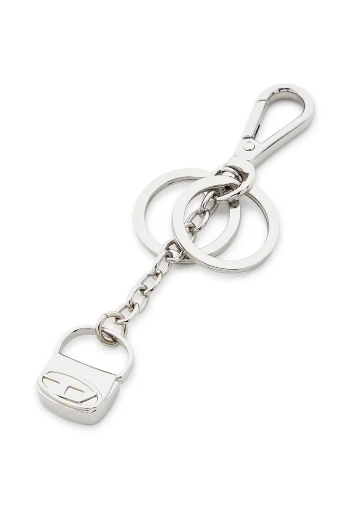 1dr-keyring charm Metal keyring with 1DR bag charm