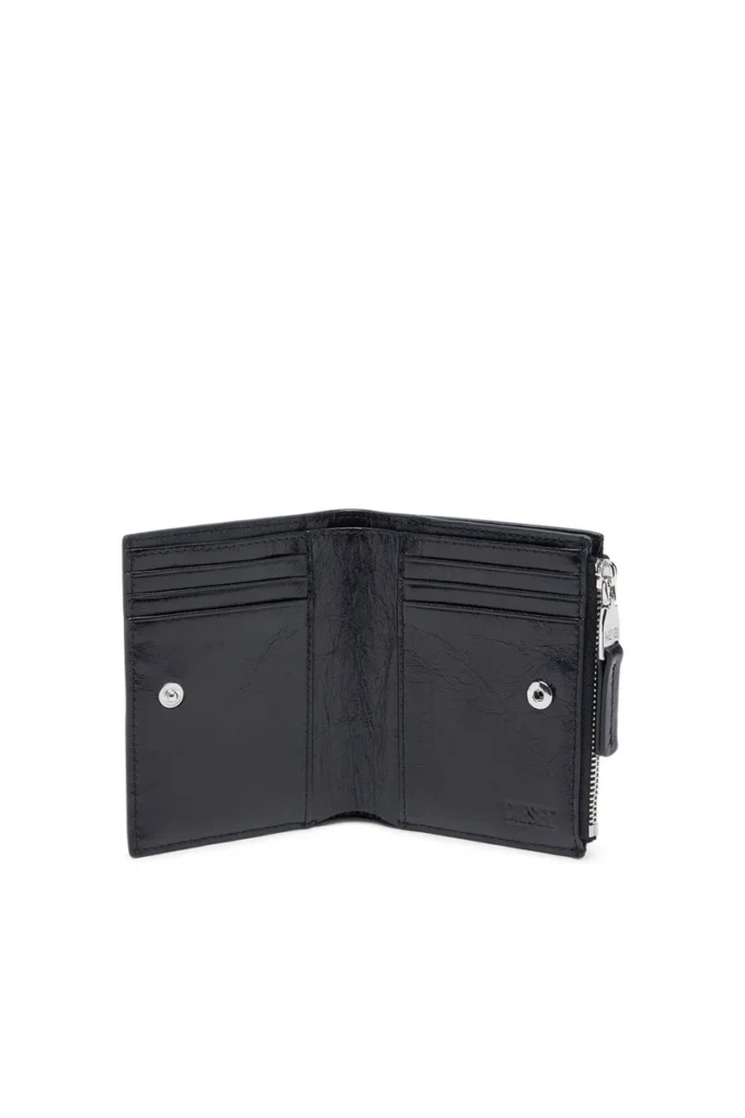 bi-fold zip ii Leather wallet with embossed chain motif