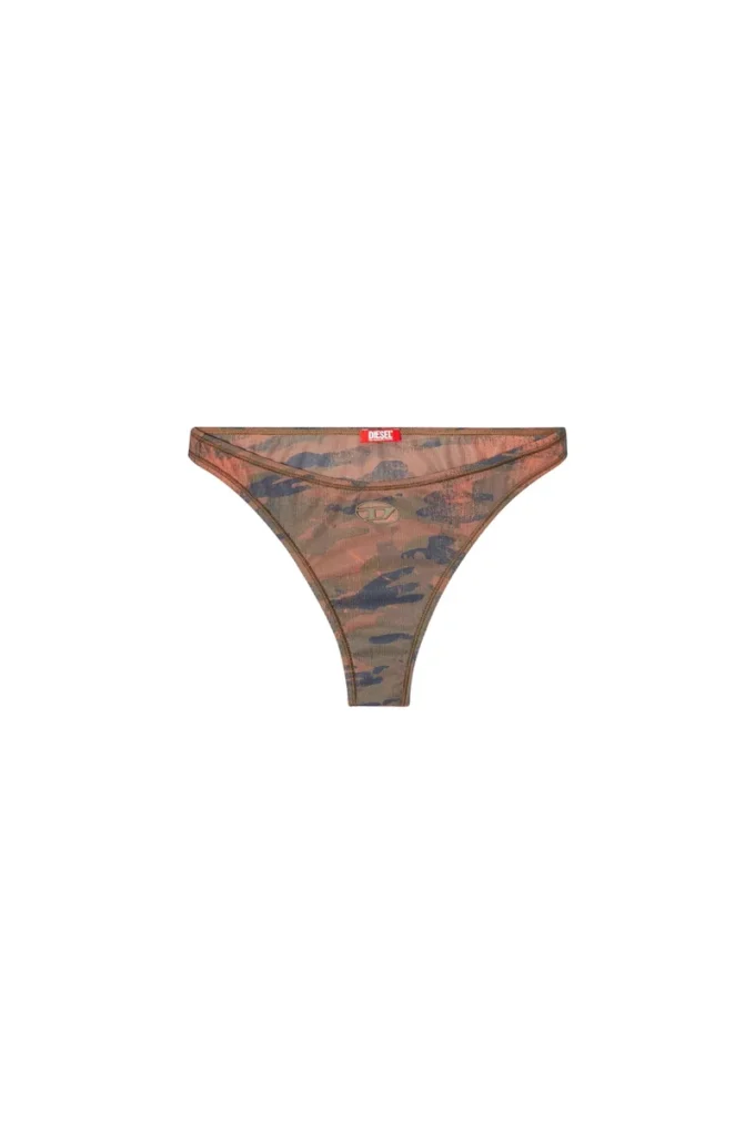 bunchy-utlt Camo bikini bottoms with cut-out logo