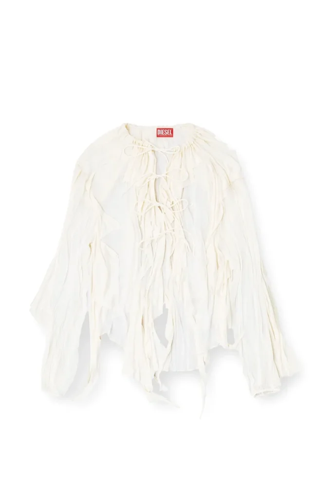 c-lassy Flounce blouse in crinkled muslin
