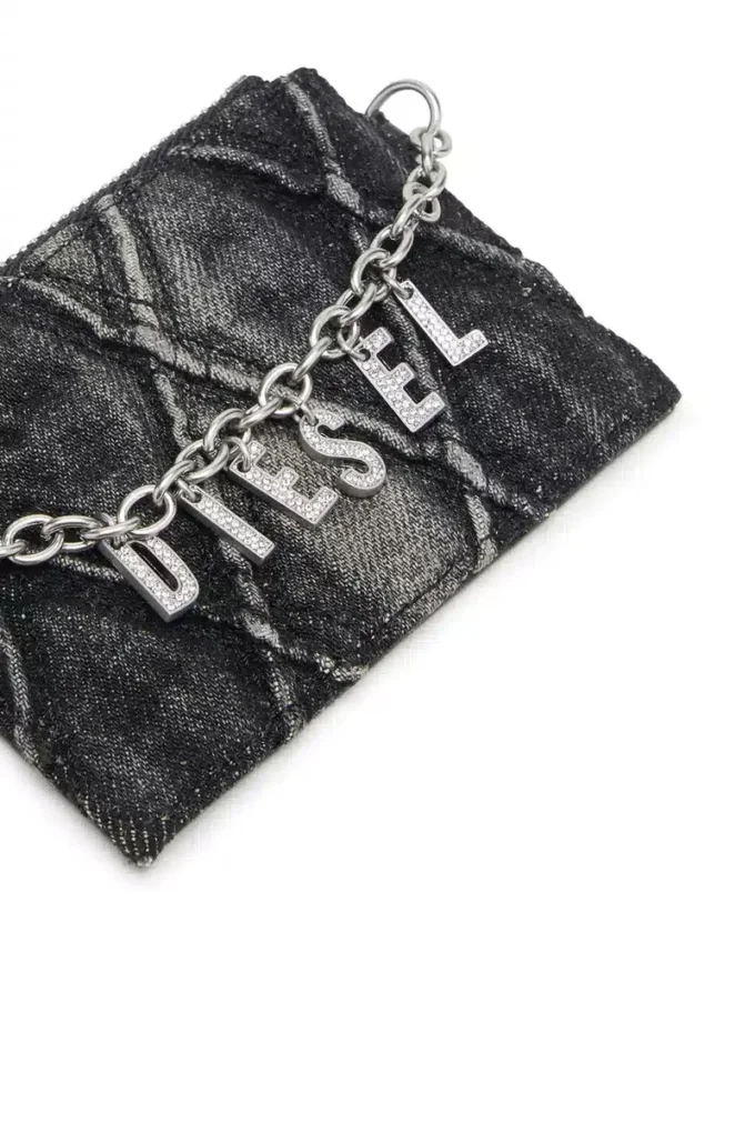 card holder with chain Card holder with chain and zip coin pocket