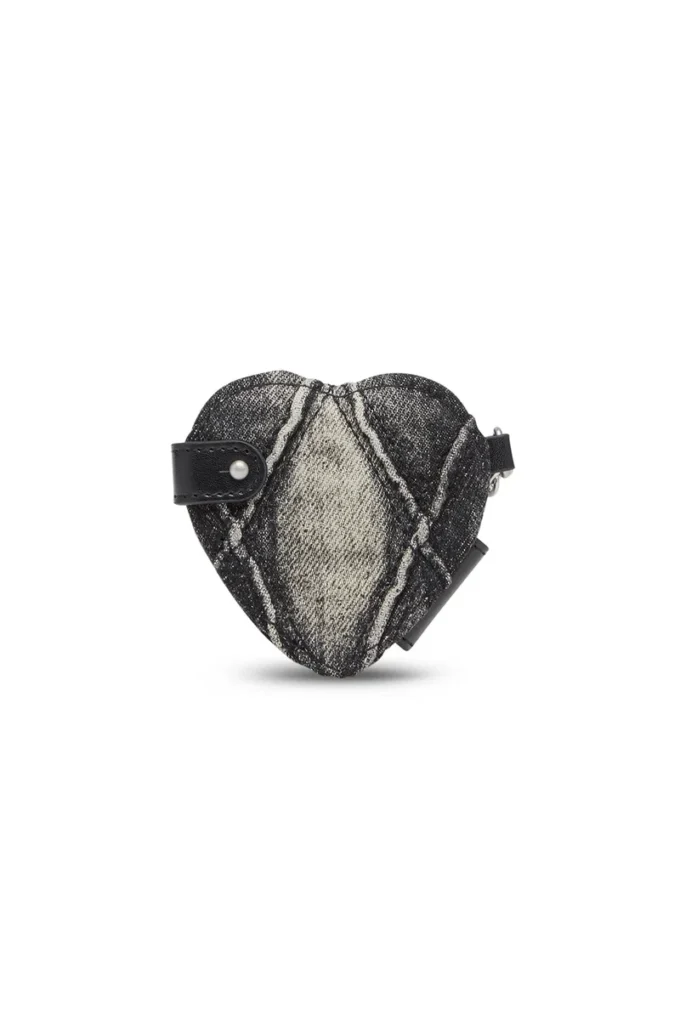 charm-d mirror Mirror charm in argyle quilted denim