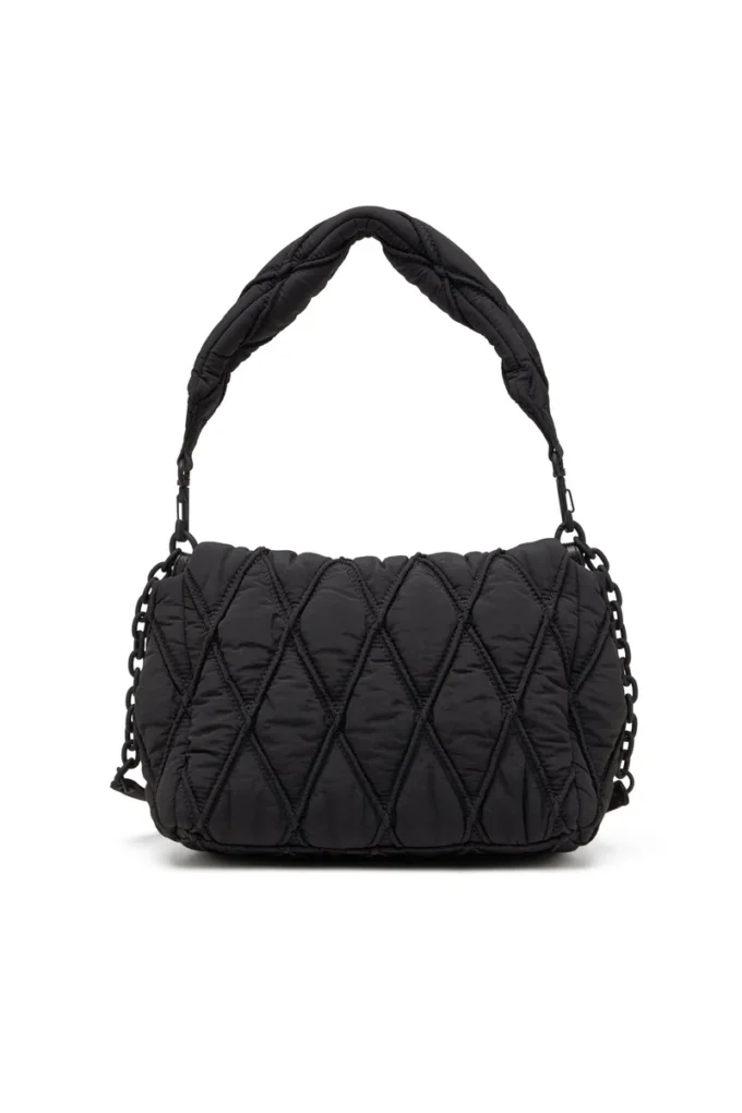 charm-d shoulder m Charm-D M-Shoulder bag in quilted nylon
