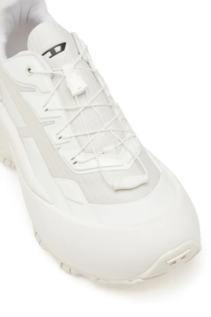 d-cage runner D-Cage Runner-Sneakers in TPU-trimmed ripstop
