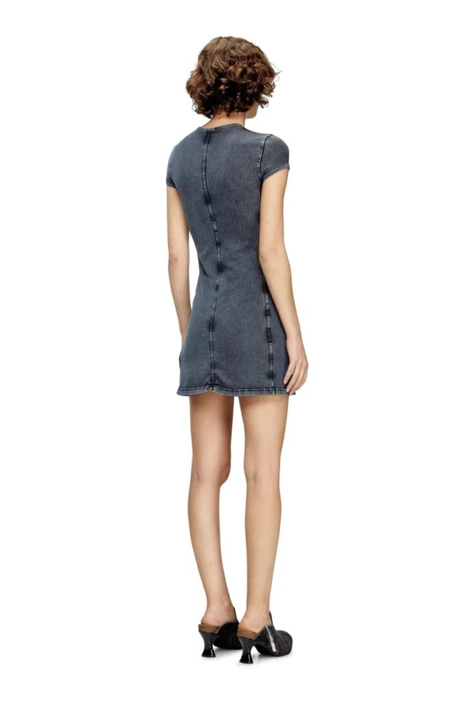d-cupsleeves Mini dress in denim-look jersey