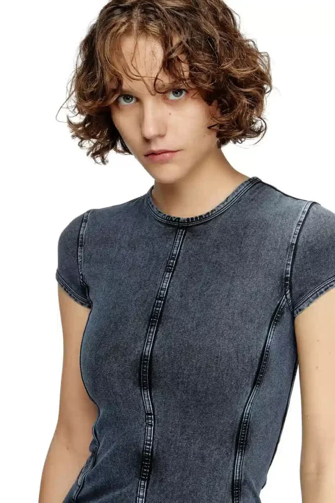 d-cupsleeves Mini dress in denim-look jersey