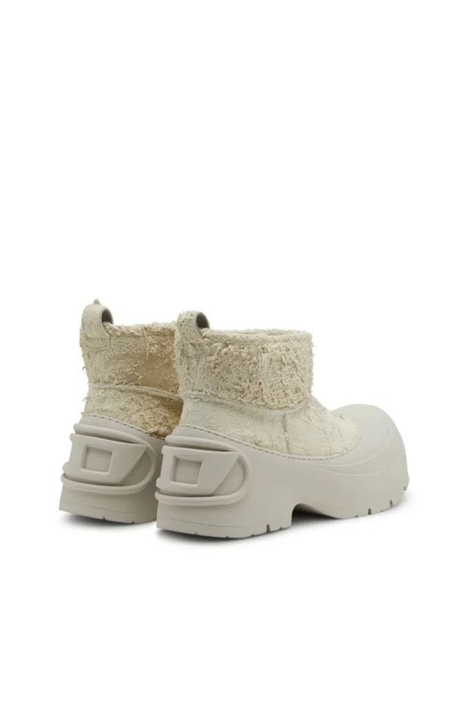 d-donald montone Find nearest store