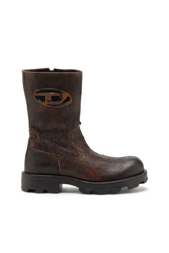 d-hammer bkr d w D-Hammer-Biker boots in distressed crackled suede