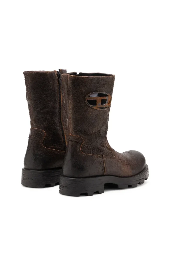 d-hammer bkr d w D-Hammer-Biker boots in distressed crackled suede