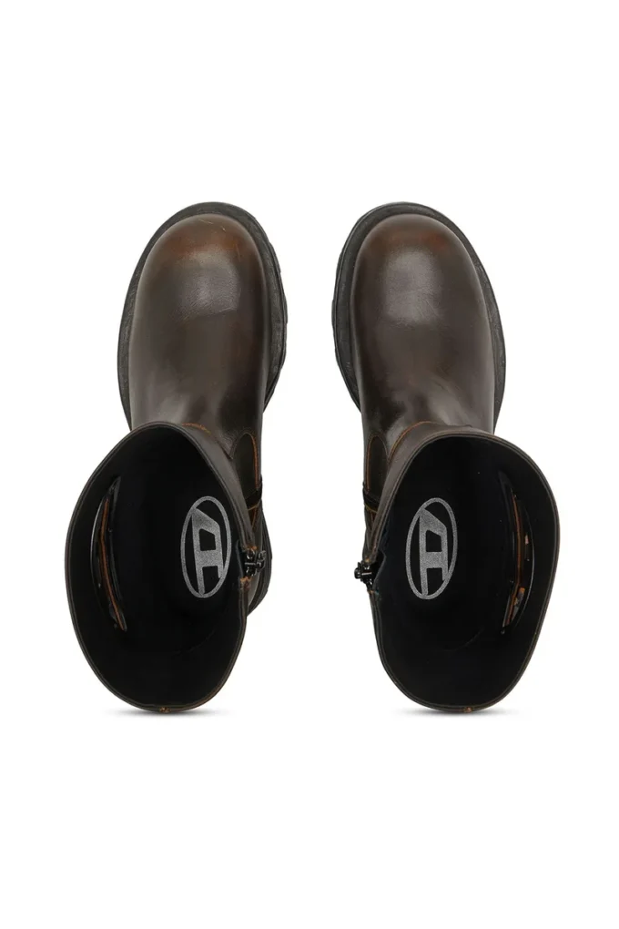 d-hammer bkr d w D-Hammer-Cut-out leather boots with oxidised hardware