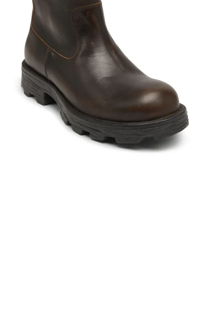 d-hammer bkr d w D-Hammer-Cut-out leather boots with oxidised hardware