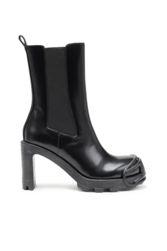 d-hammer ch d w D-Hammer-High-heel boots with Oval D plaque