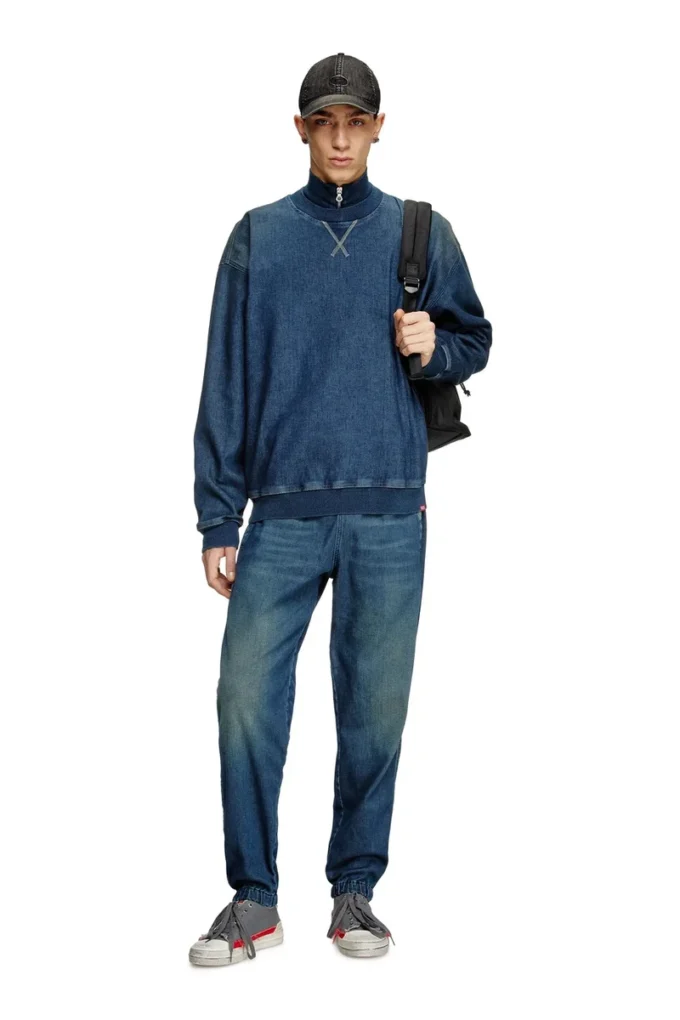 d-kriby-s track Sweatshirt in Track Denim