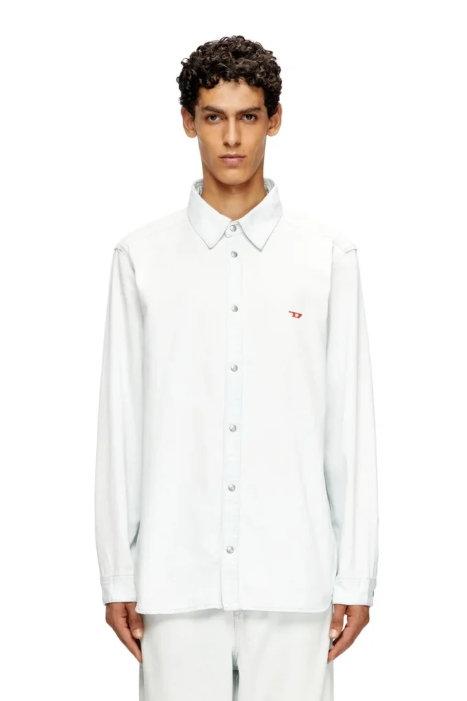 d-simply Shirt in bleach-effect denim