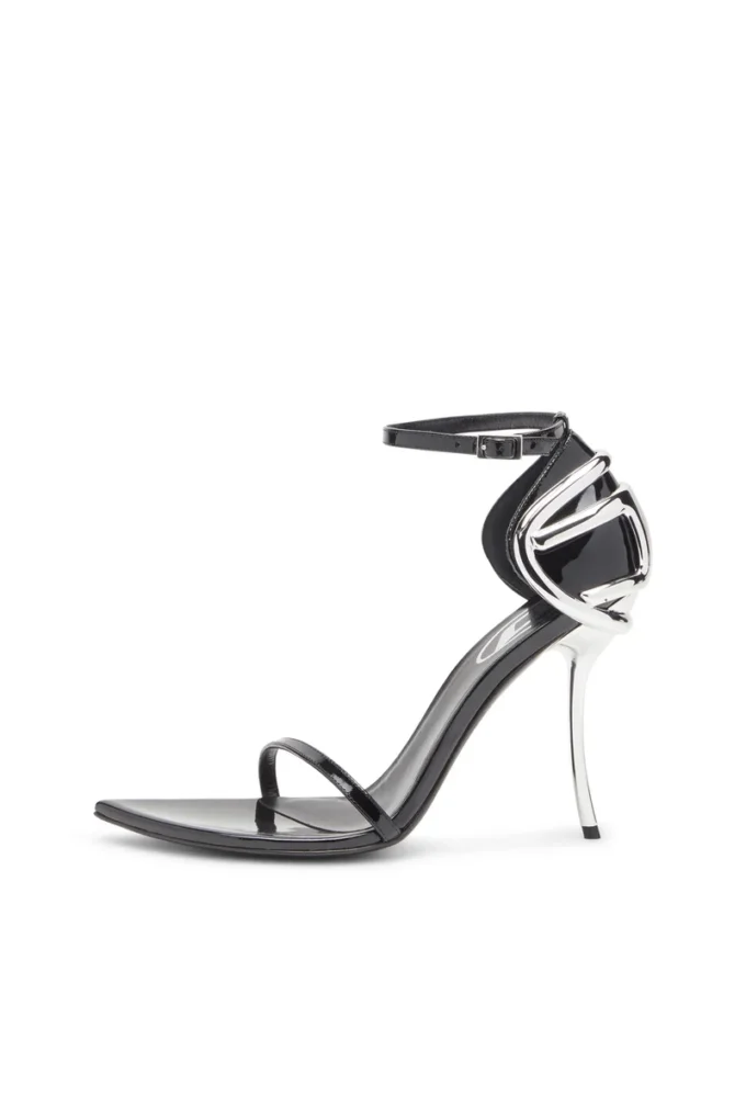 d-ten&half sandal D-Ten&Half-Stiletto sandals in patent leather and satin