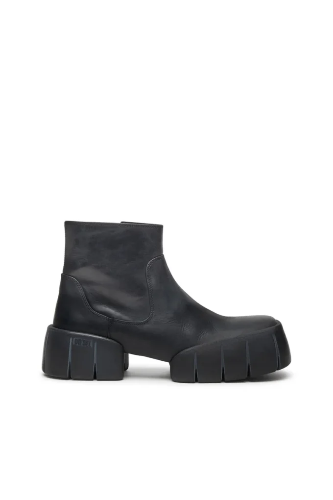 d-tex bt D-Tex-Oiled leather ankle boots with split sole
