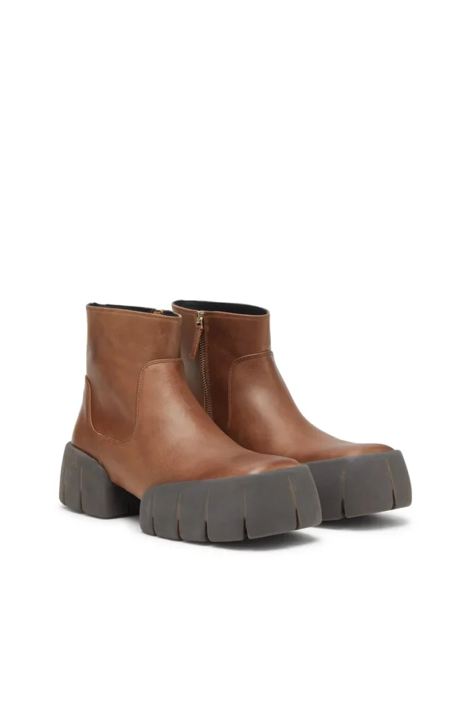 d-tex bt D-Tex-Oiled leather ankle boots with split sole