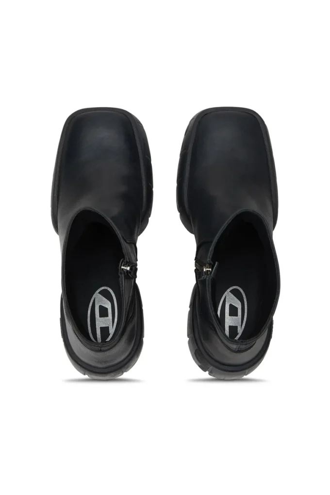 d-tex bt D-Tex-Oiled leather ankle boots with split sole