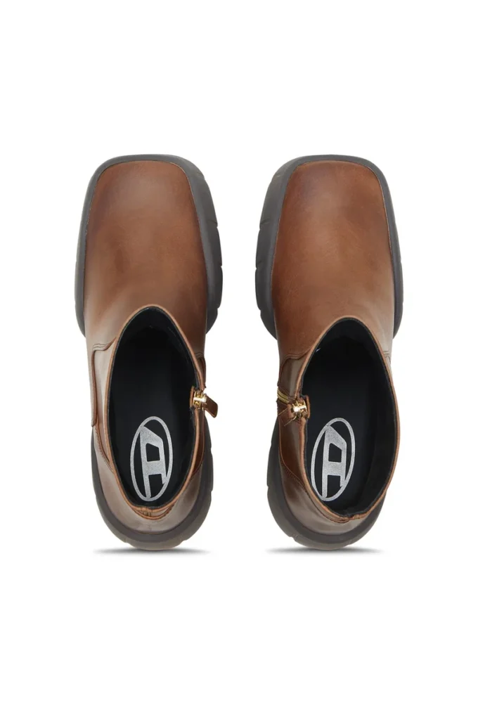 d-tex bt D-Tex-Oiled leather ankle boots with split sole
