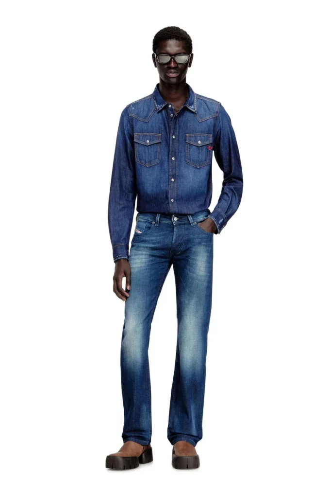 d-vega Denim shirt with patch pockets