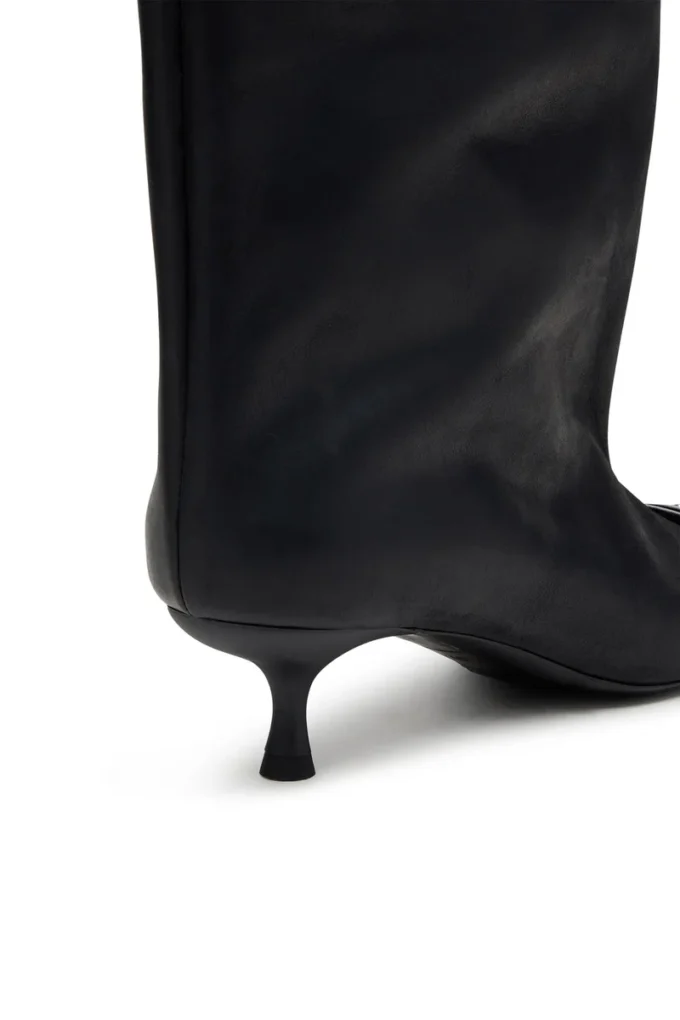 d-venus 40 kb tube D-Venus-Knee-high boots in oiled leather