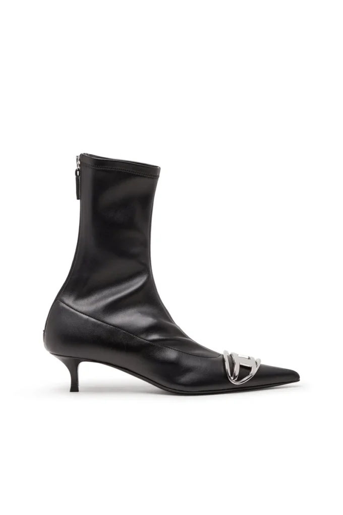 d-venus kittie bt D-Venus-Sock boot with Oval D plaque