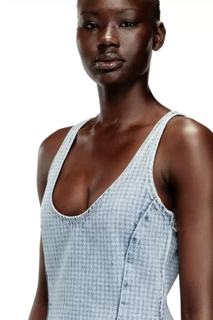 de-sweeney-s1 Short dress in houndstooth denim with crystals