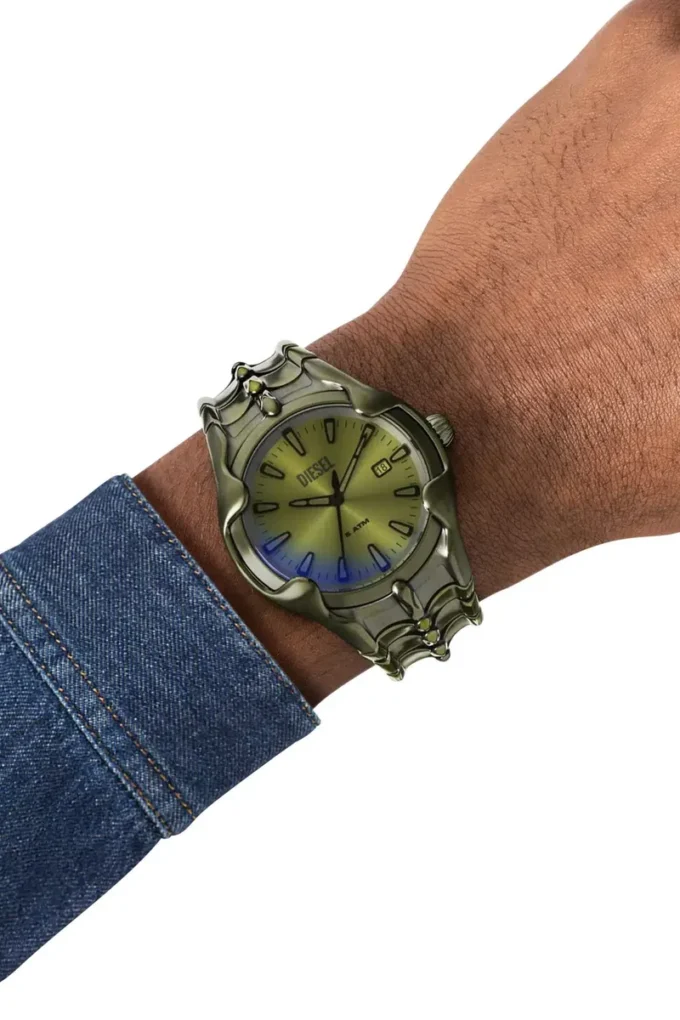dz2221 watch Vert Three-Hand Date Green Stainless Steel Watch