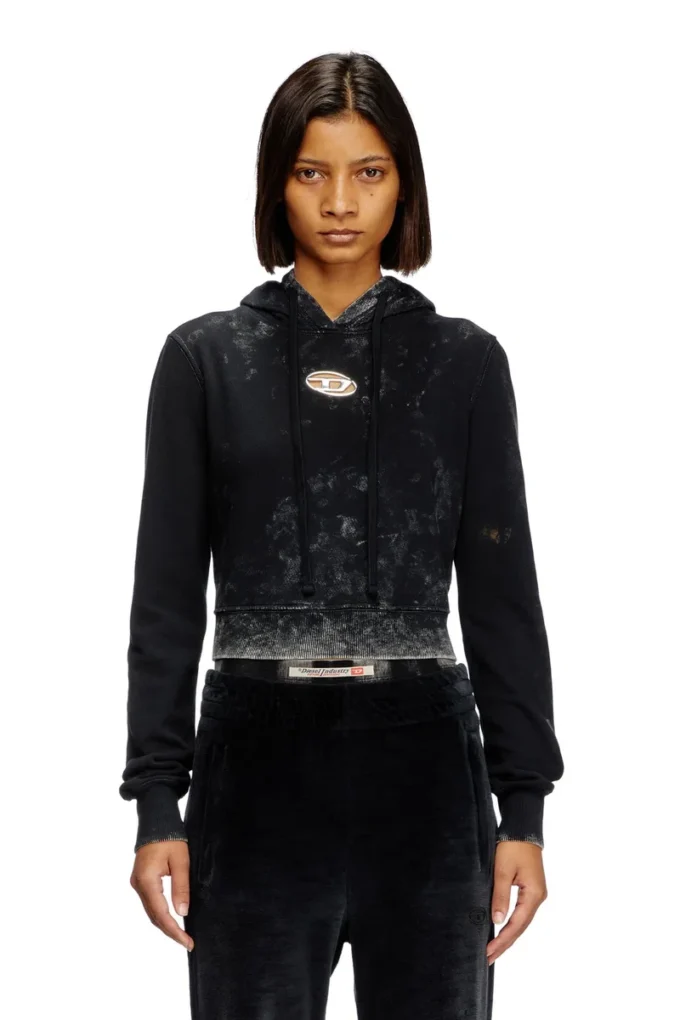 f-slimmy-hood-p5 Faded cut-out hoodie with metal logo