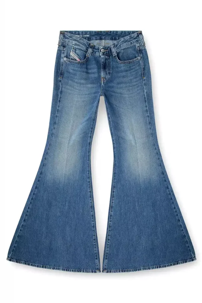 flare jeans 1970 d-bleess 09m56 Find nearest store