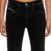 flare jeans 1970 d-bleess 09m69 Find nearest store