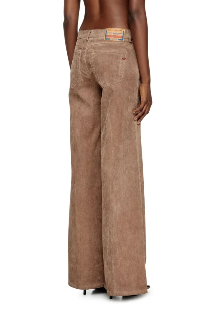 flare jeans 1978 d-akemi 068sd Find nearest store