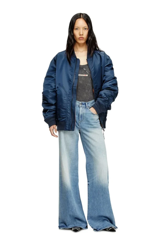 flare jeans 1978 d-akemi 09m07 Find nearest store