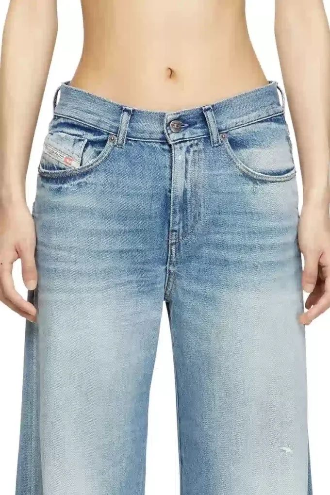 flare jeans 1978 d-akemi 09m07 Find nearest store