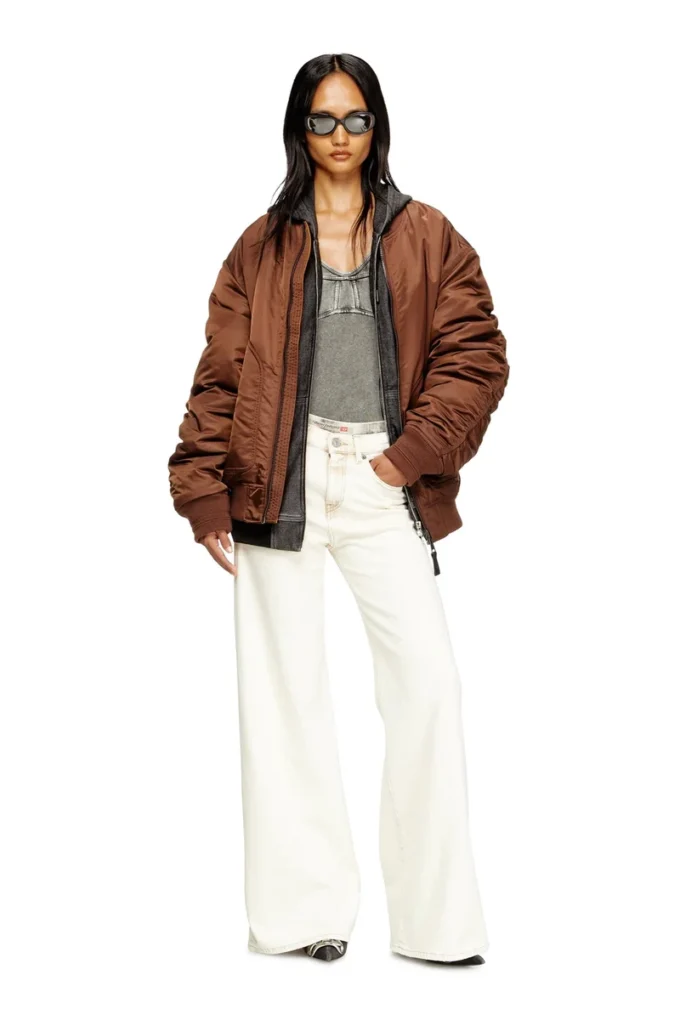 flare jeans 1978 d-akemi 09m70 Find nearest store
