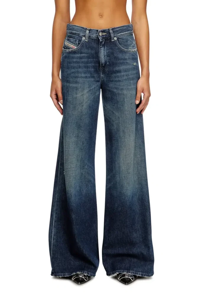 flare jeans 1978 d-akemi 09n70 Find nearest store