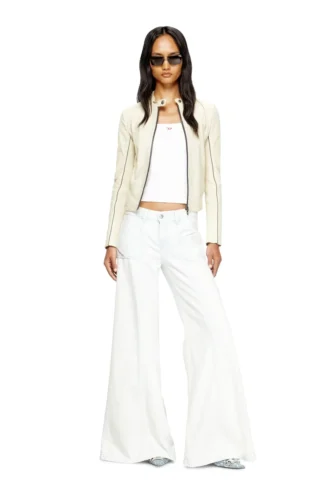 flare jeans d-akii 09m08 Find nearest store