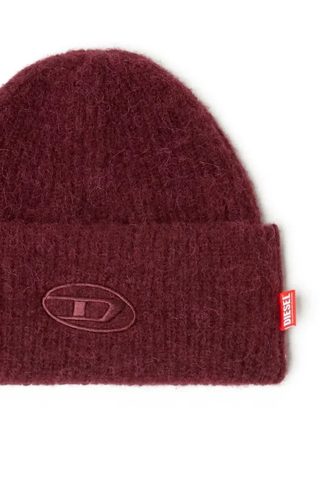 fr-k-lollo-hat Burgundy beanie with Oval D embroidery