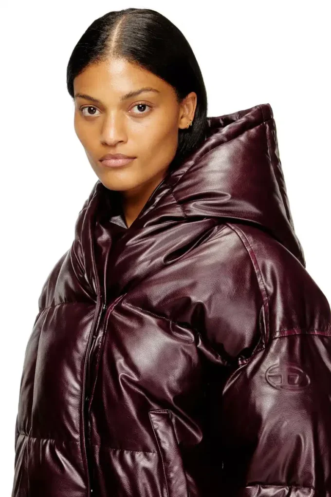 fr-w-illey Burgundy hooded puffer jacket in coated fabric