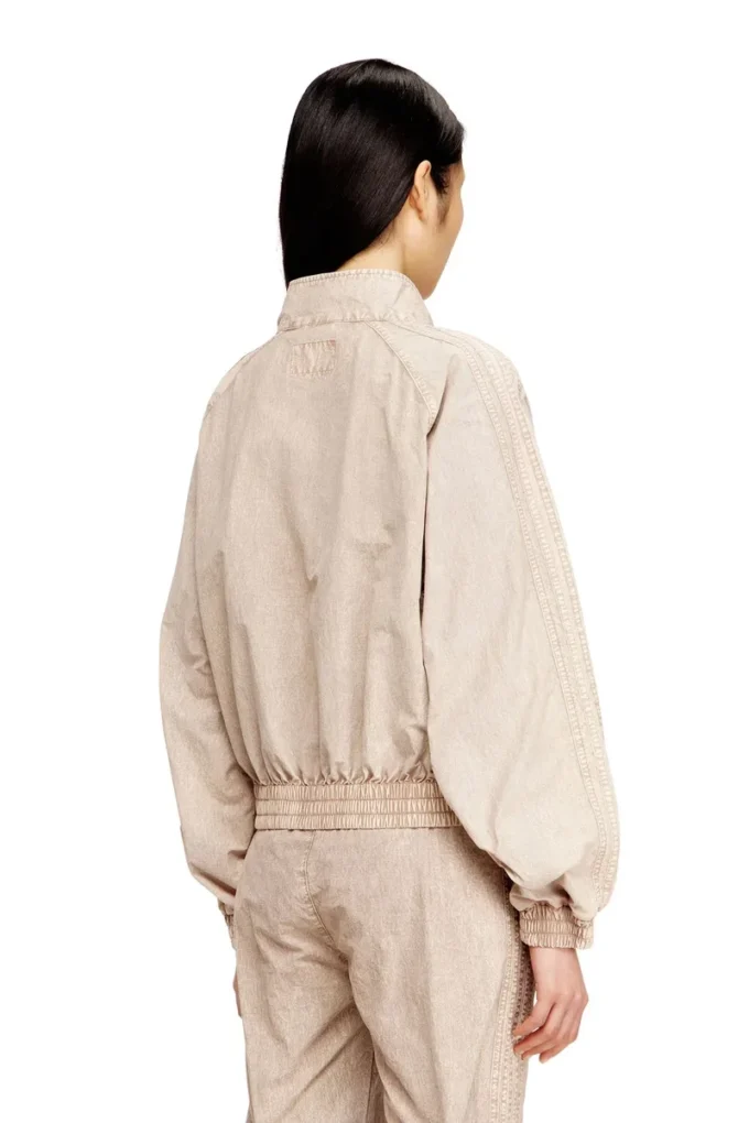 g-arden Windbreaker in treated Taslan