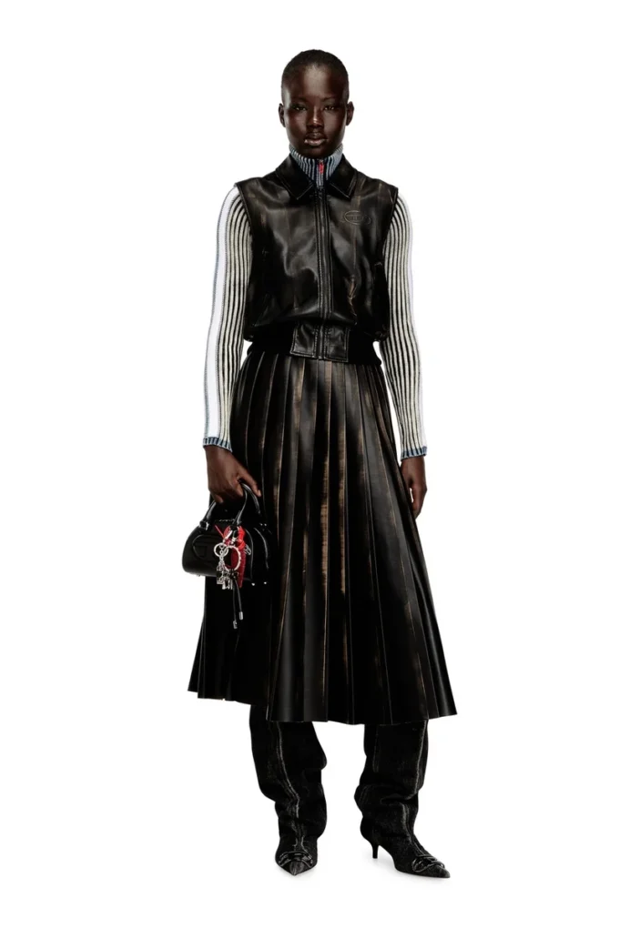 g-inko Bomber vest with distressed effect