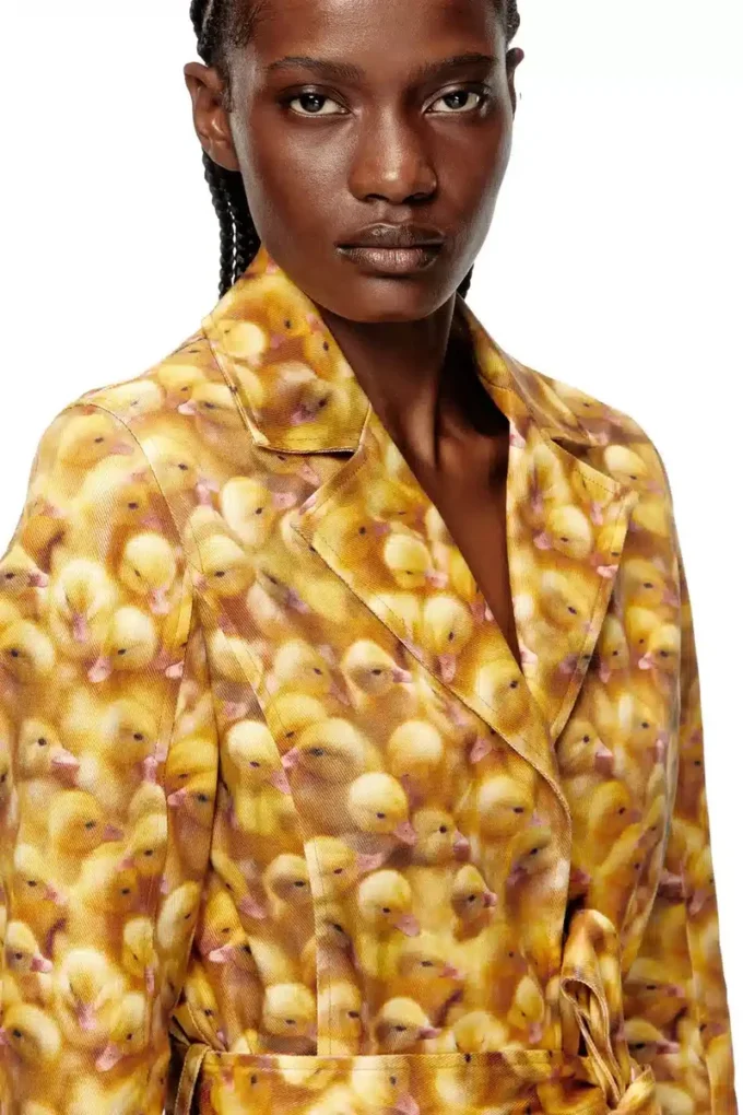 g-oji Trench coat with duck print