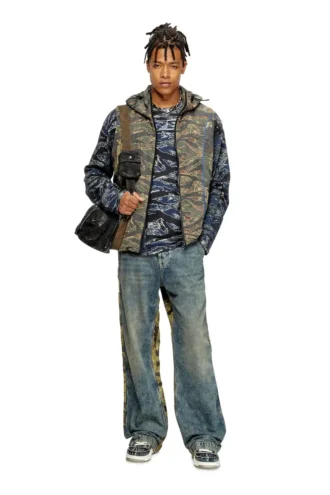 j-ostend-sl-camu Hooded vest with mixed camo prints