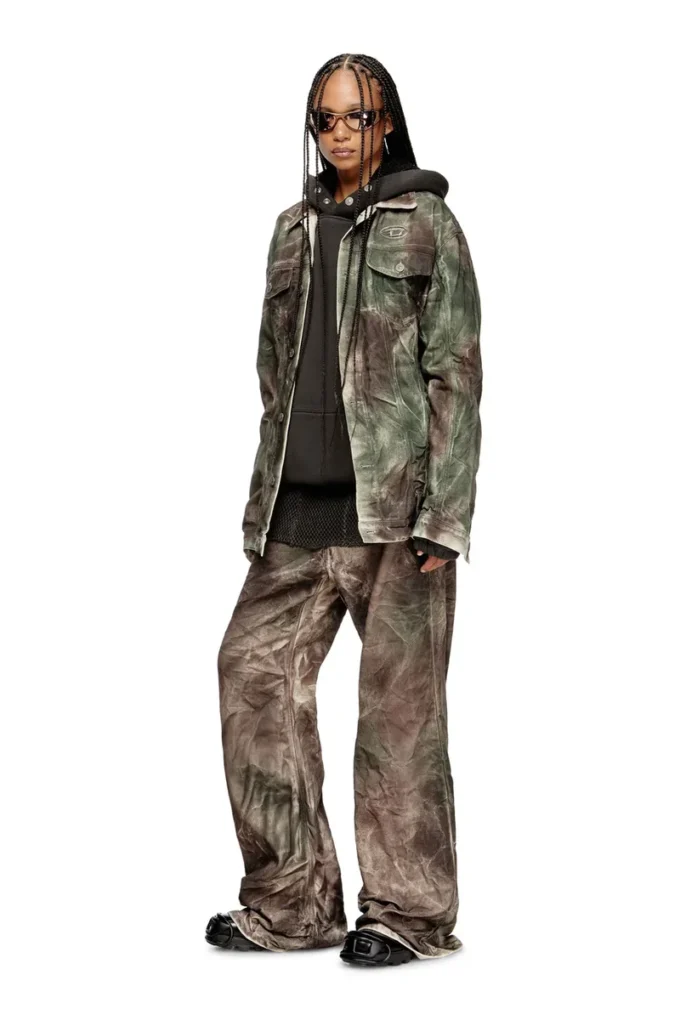 j-thug-jkt Trucker jacket in crinkled camo canvas