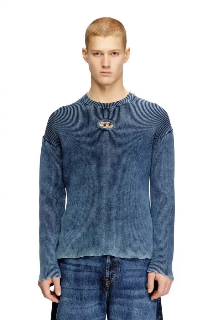 k-darren-d Cut-out ribbed jumper with Oval D plaque