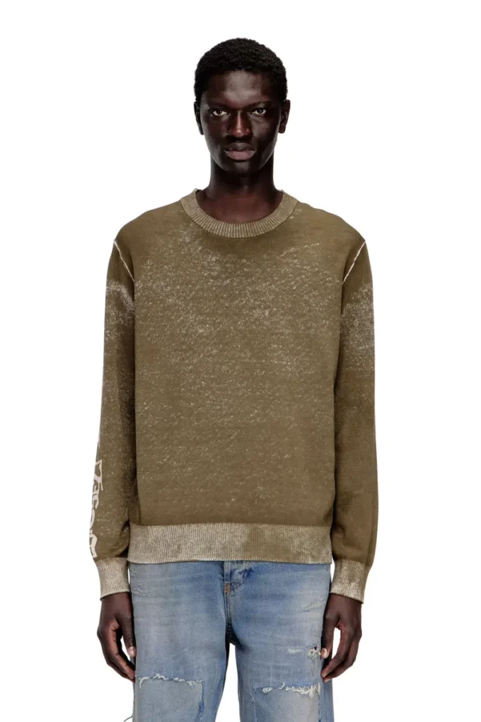 k-yorki Faded reverse-print jumper with lettering
