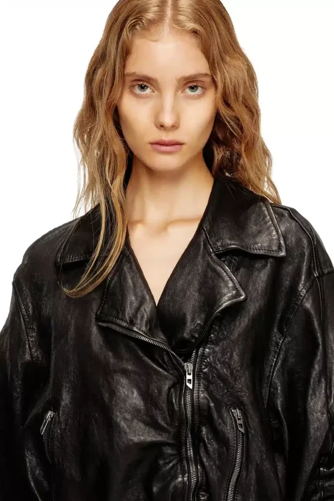 l-oys Belted jacket in boiled leather