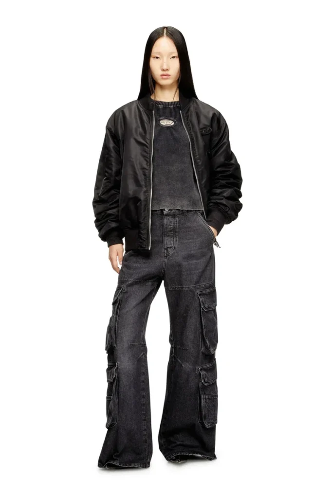 m-anchorex Cut-out ribbed jumper with Oval D plaque